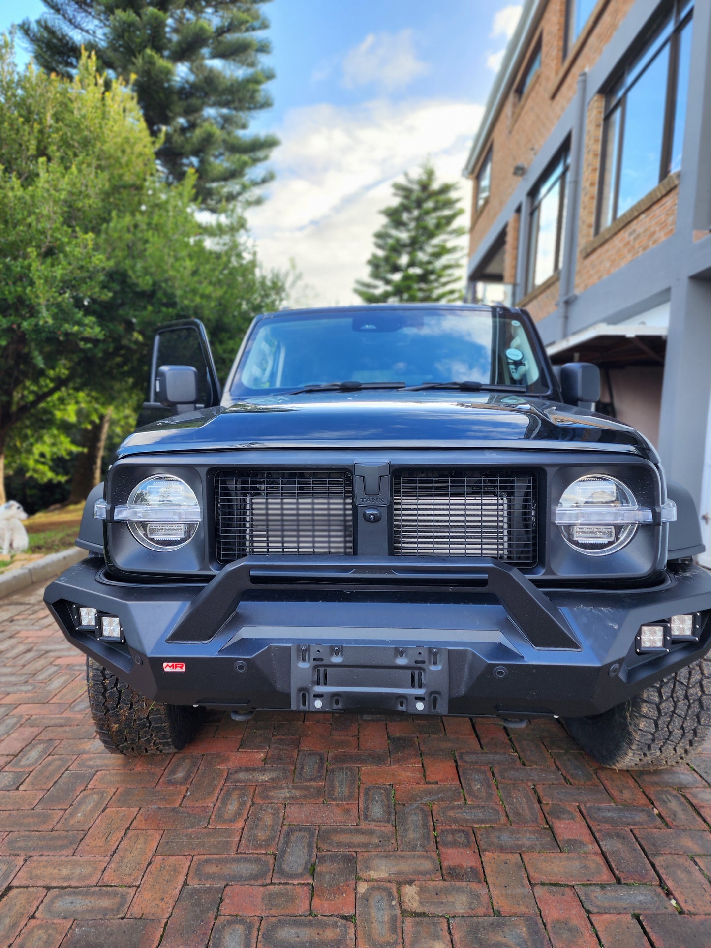 Tank 300 Steel Front Bumper with LED Spotlights