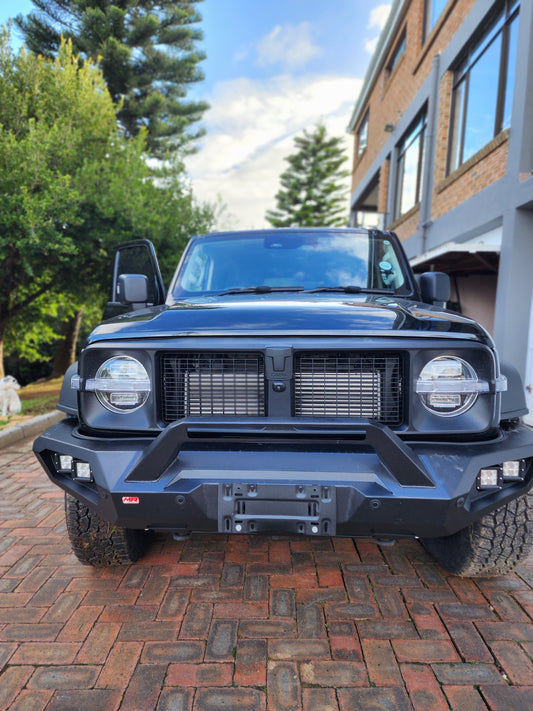 Tank 300 Steel Front Bumper with LED Spotlights