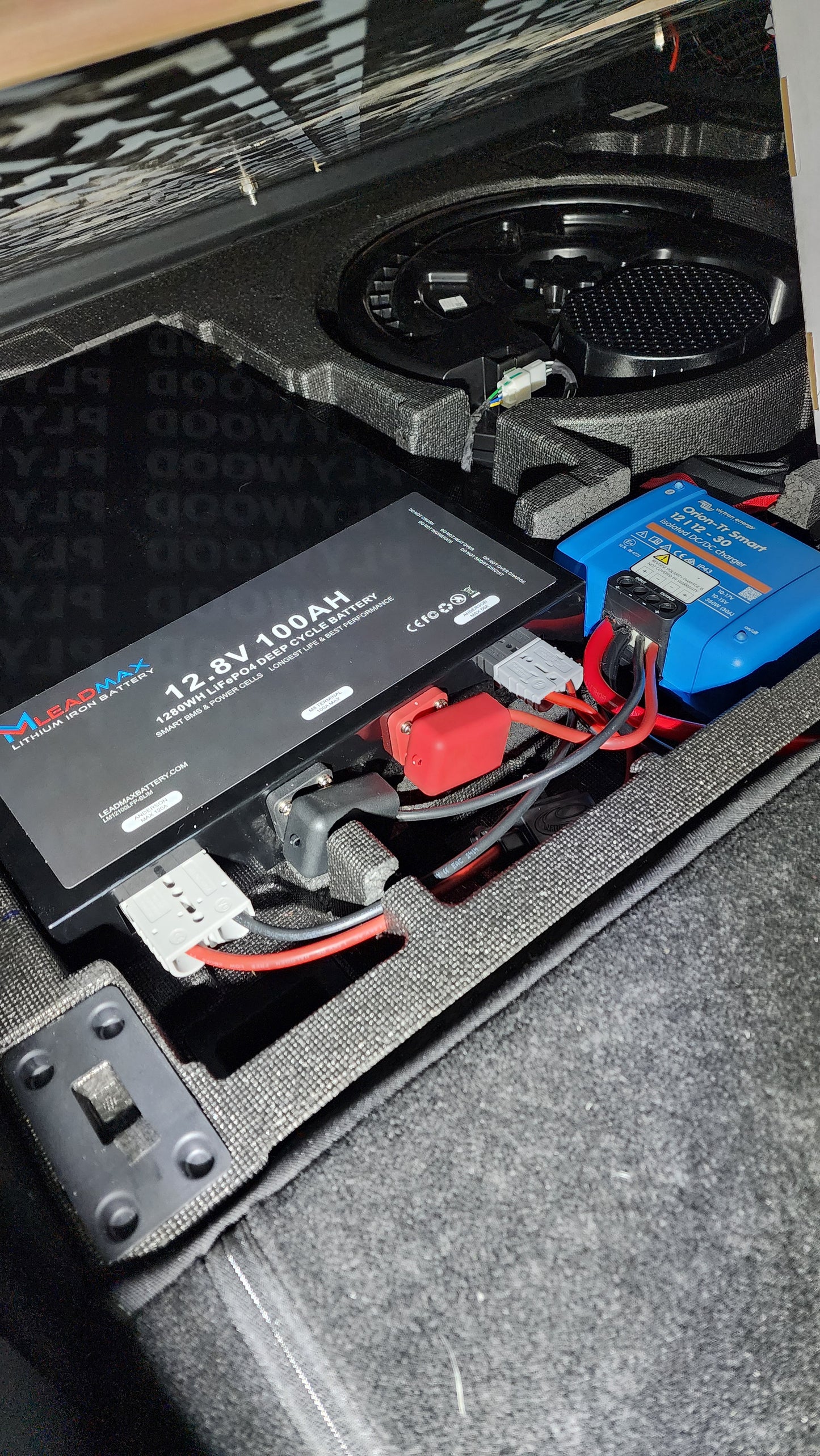Custom Dual Battery System for any vehicle