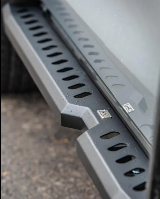 Tank 300 Meika Rock Slider/Steps