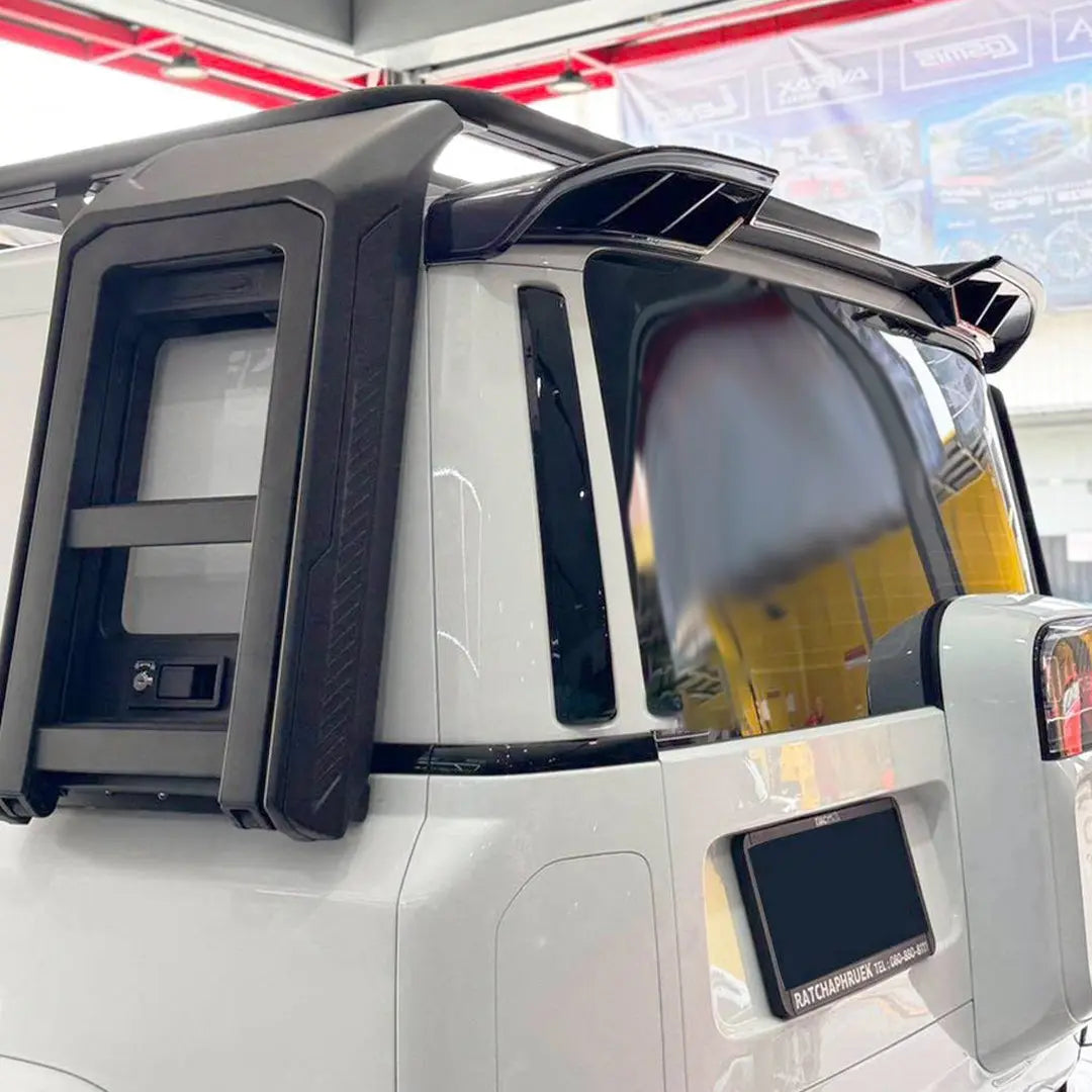 iCAUR V23 Gloss Black Cyber Style Roof Spoiler